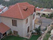 Дома Карней Шомрон. Фото с сайта KarneyShomron1.jpg Шомрон
