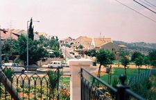 Улица в Ариэле.