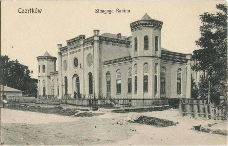 Файл:Czortkow, synagogue.jpg