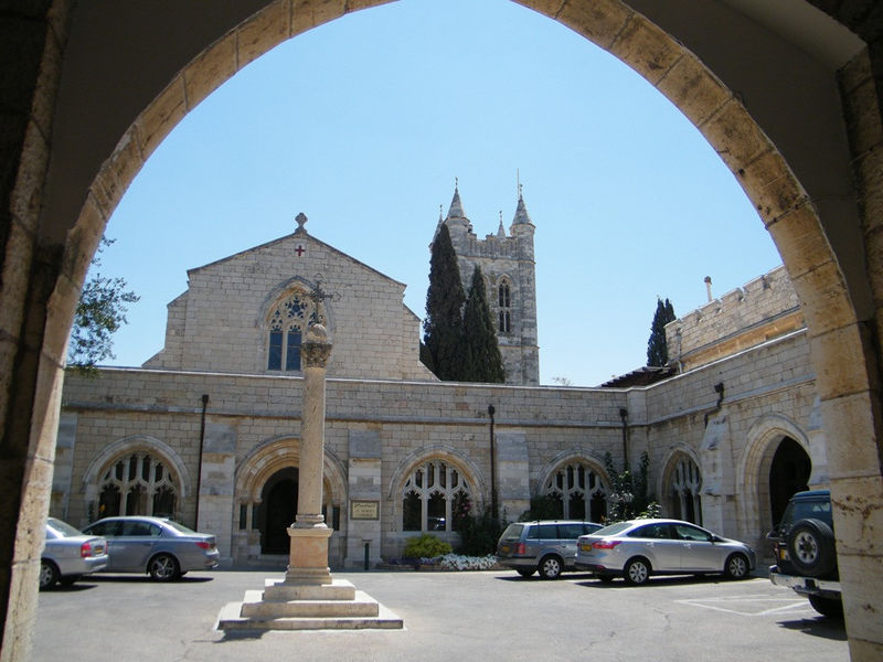 Файл:Англиканская церковь Святого Георгия.jpg