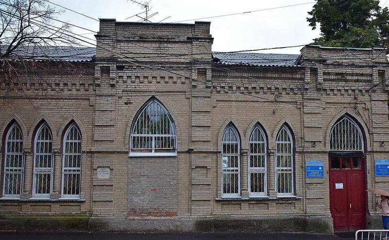 Файл:Будинок синагоги (Синагога Райхера) 01.jpg