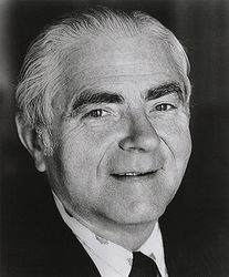 Абрам Дейвид Бим - мэр Нью-Йорка в 1973–1977 гг.