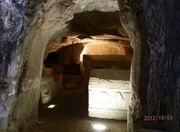 Погребальная камера с саркофагами. Фото д-ра Александра Луговского.