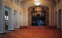 Киев. Хоральная синагога Бродского после реконструкции. Молельный зал. 2000 г.