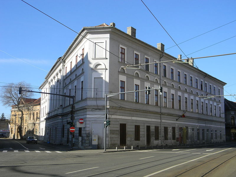 Файл:Sinagoga neologă (de rit mozaic).jpg