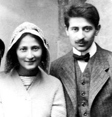 в 1910 г. с женой