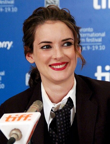 Файл:Winona Ryder 2010 TIFF.jpg