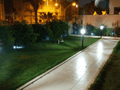 Дворик нового отеля на бульваре Бат Галим.