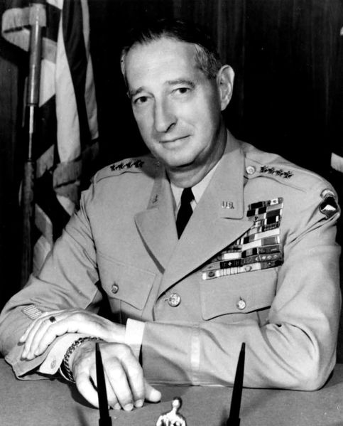 Файл:General Mark W. Clark (cropped).jpg