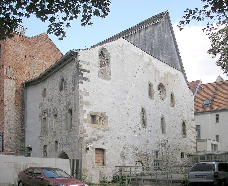Файл:Alte Synagoge Erfurt.JPG