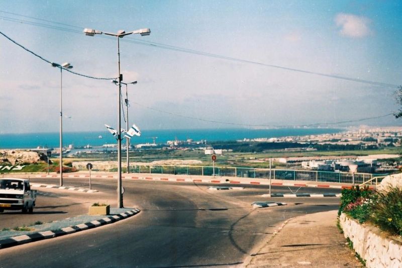 Файл:HaifskiyZaliz1996Md.jpg