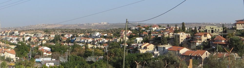 Панорама Шаарей-Тиква (вид из нового квартала коттеджей).