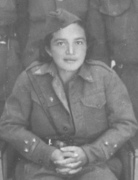 Файл:Roza Papo (crop).jpg