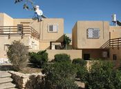 Дома квартала "Айн офарим", застроенного эшкубитами.