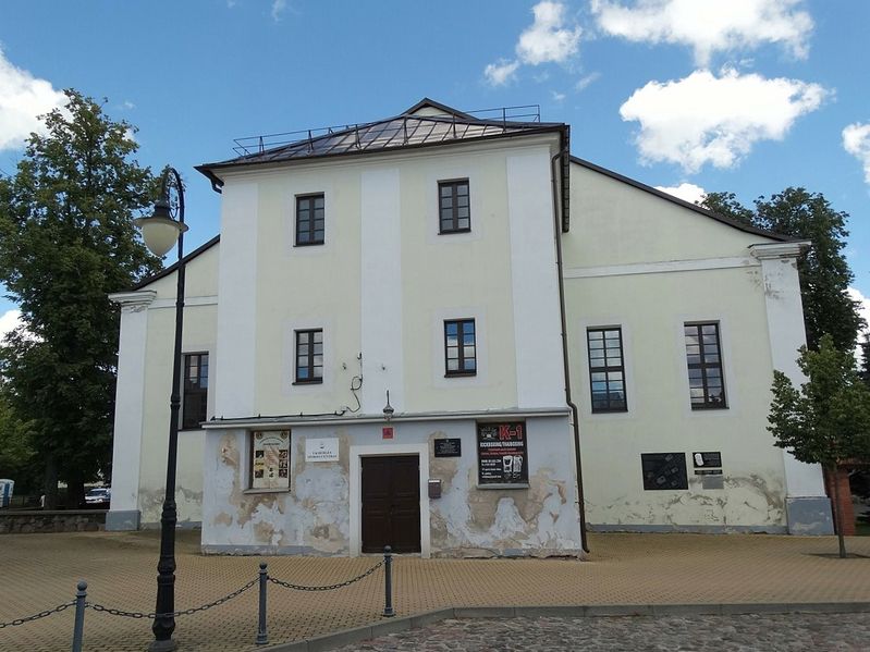 Файл:Ukmergė, sinagoga.JPG