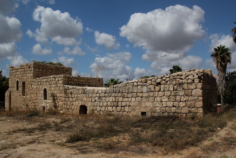 Файл:Кфар Урия.jpg